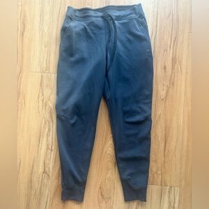 On Running Navy Sweat Pants